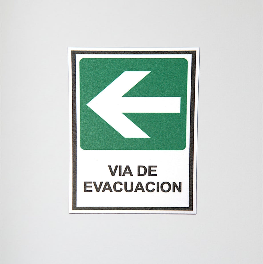 Señaletica de vías de evacuación izquierda